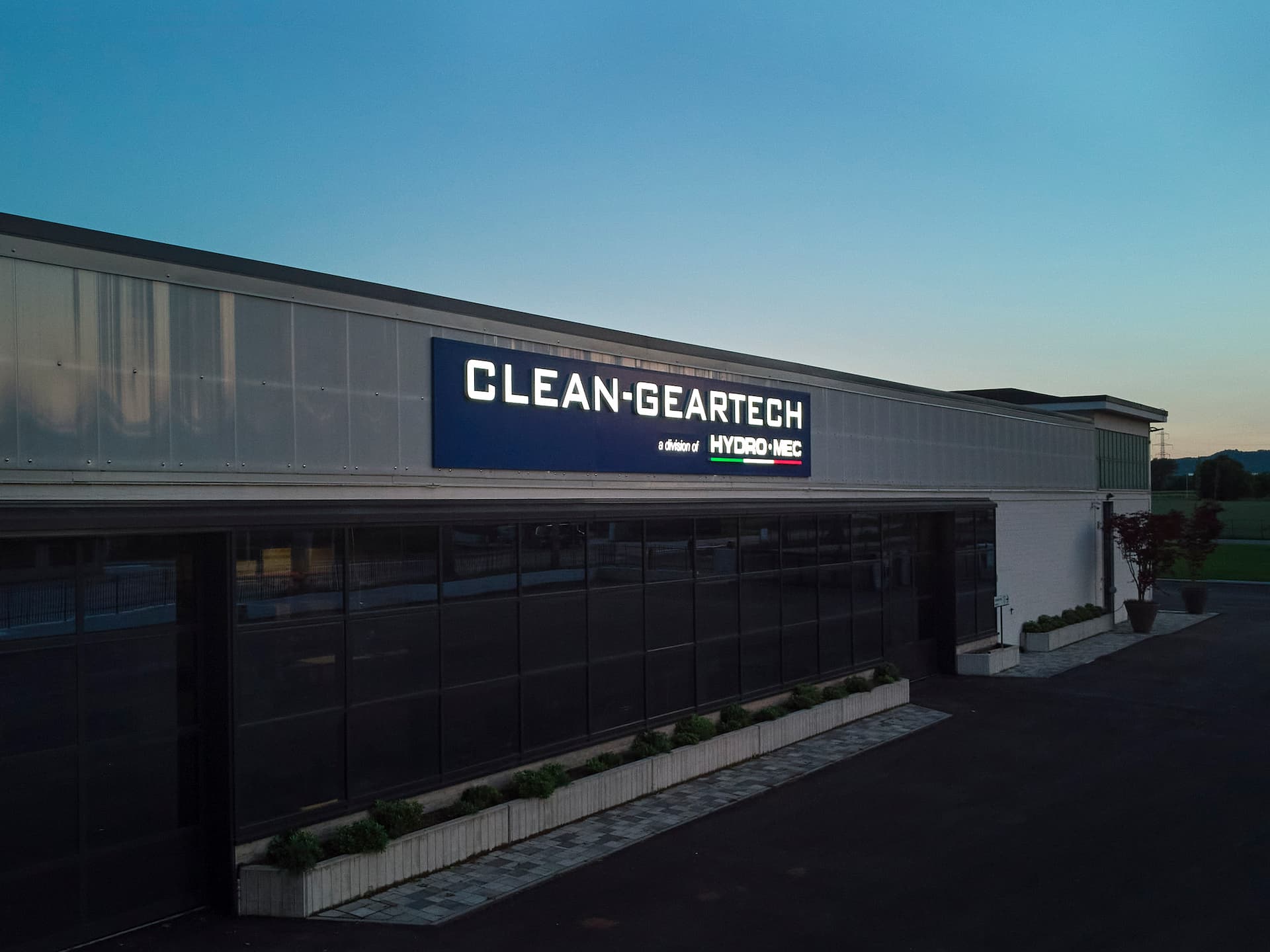 Insegna industriale Clean Geartech Vicenza